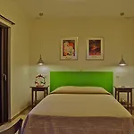 Elaia Villa *